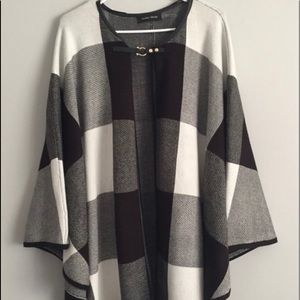 Ivanka Trump Black/White Buffalo print poncho.